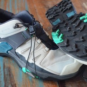 Salomon Ultra 4 GTX  Womens 10